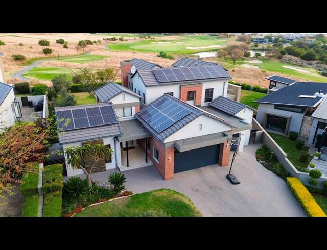 5 BEDROOM HOUSE FOR SALE IN COPPERLEAF ESTATE